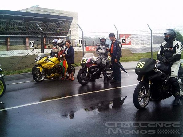 Nogaro2005pregrille-11